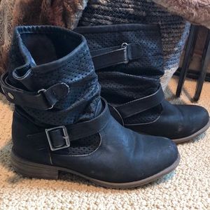 Sketchers black moto boots